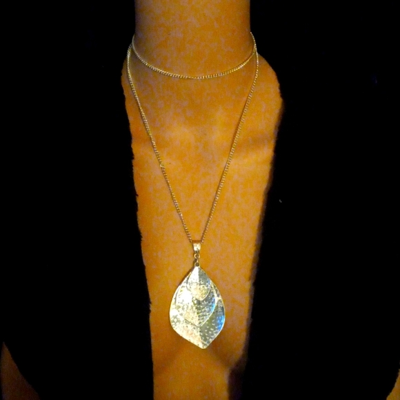 R-1 Necklace lot of 5 - Picture 1 of 16